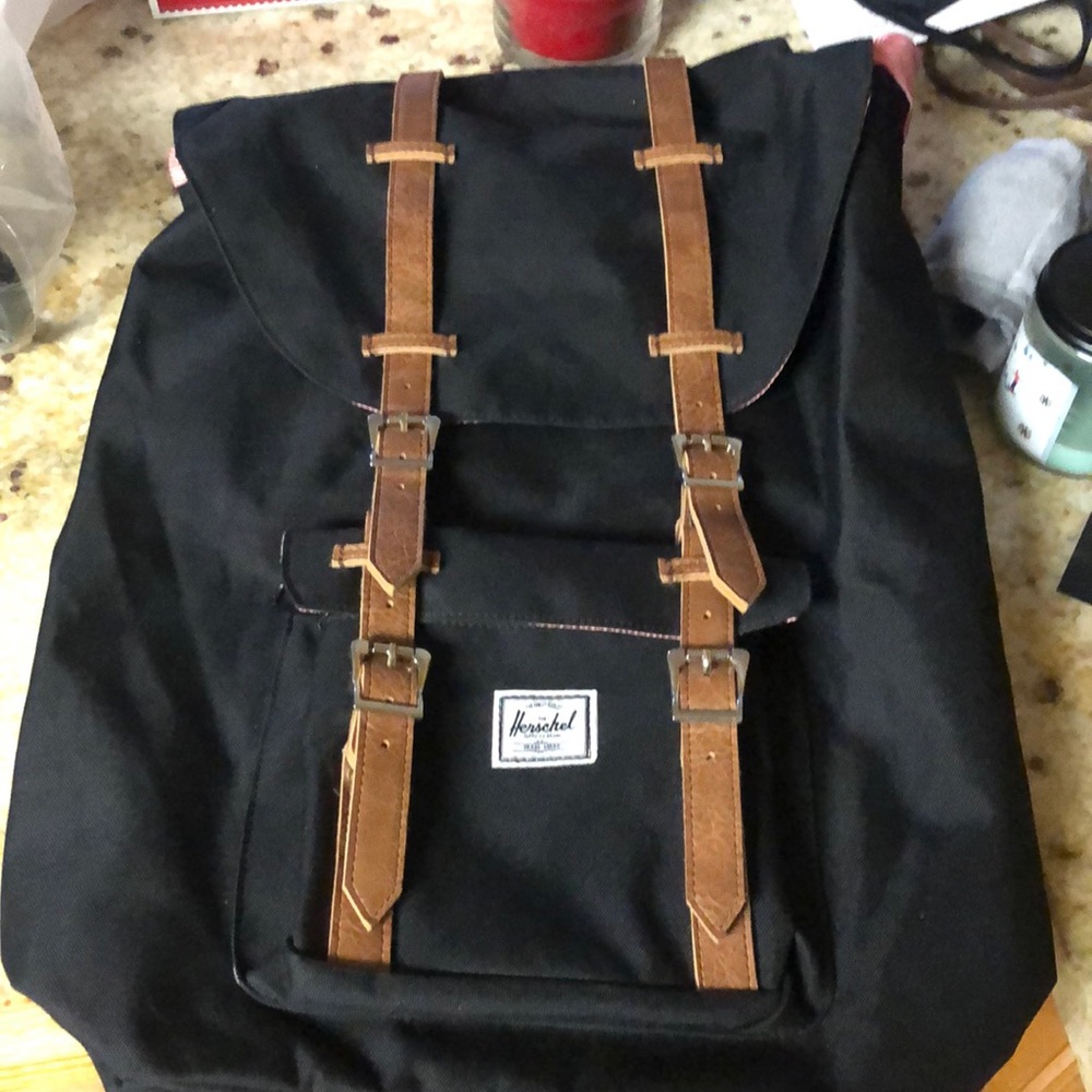 Herschel backpack black